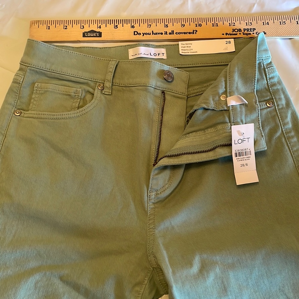 Loft skinny jeans NWT